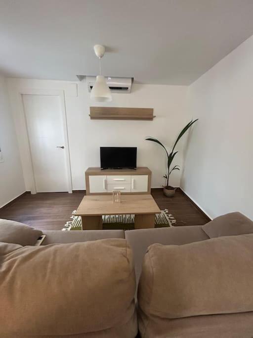 Apartamento Petite California Duenas Sevilla Exterior foto