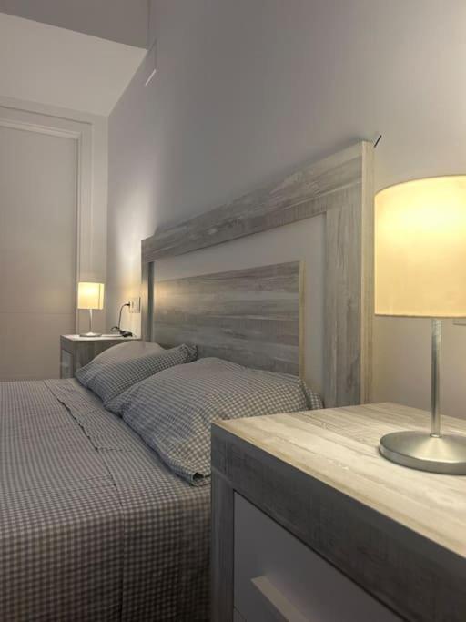 Apartamento Petite California Duenas Sevilla Exterior foto